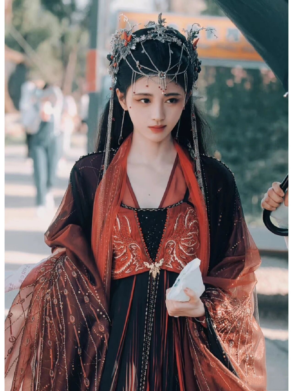 鞠婧祎《花戎》古装