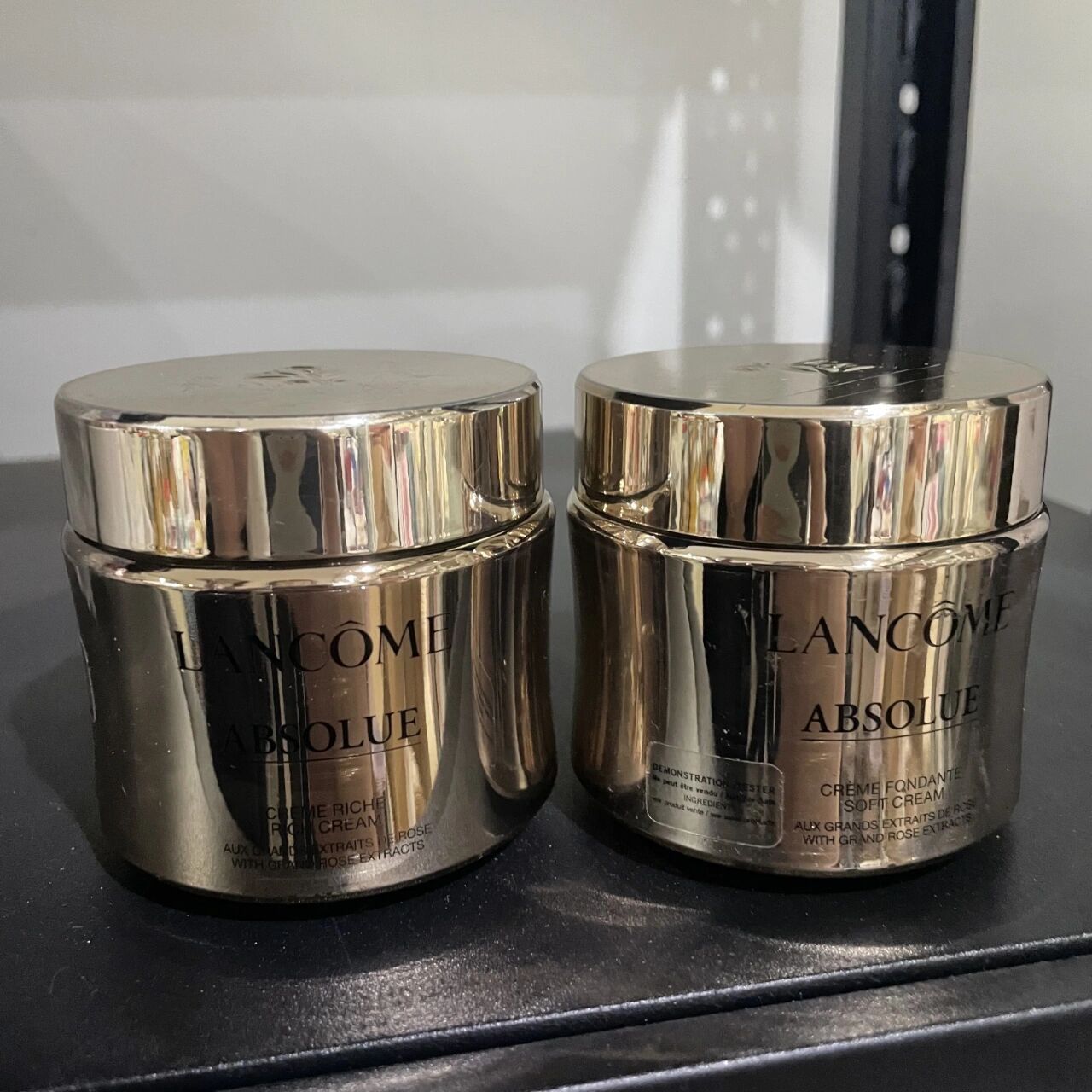 兰蔻菁纯面霜60ml轻盈版和滋润版两款可选 简装无盒的,全新未使用,瓶