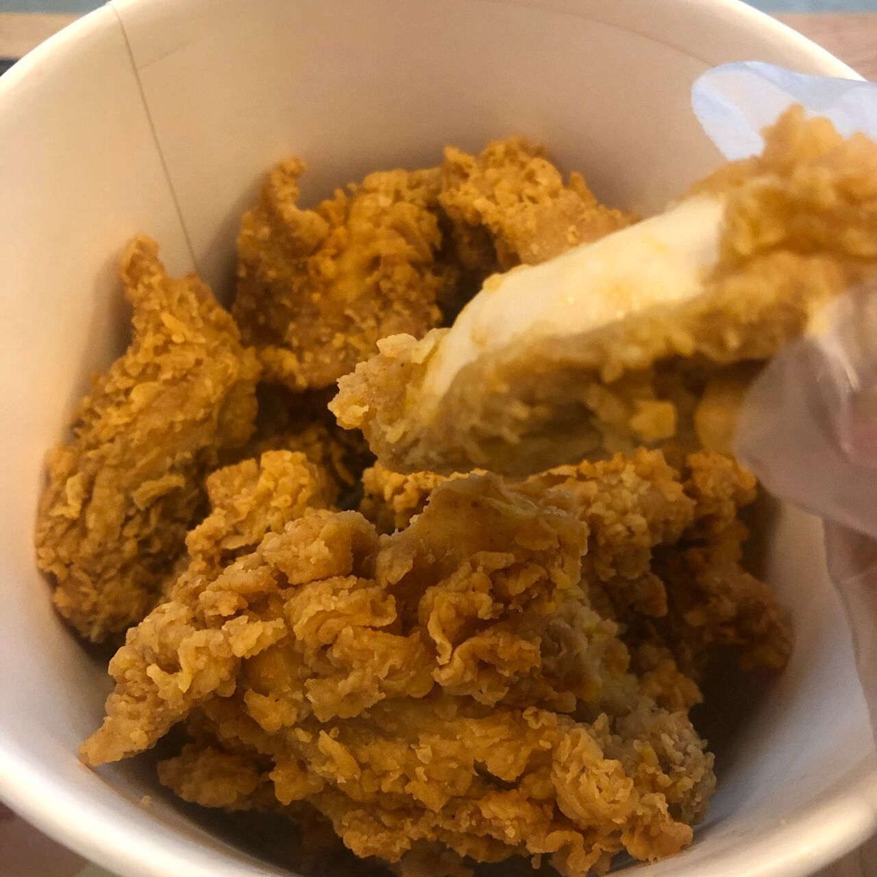 肯德基19.9元热辣香骨鸡!整整15块! 肯德基疯狂星期四活动太香啦!