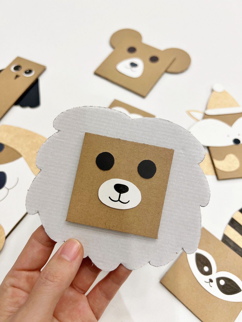 快递箱变废为宝|一组超简单的纸皮画小动物