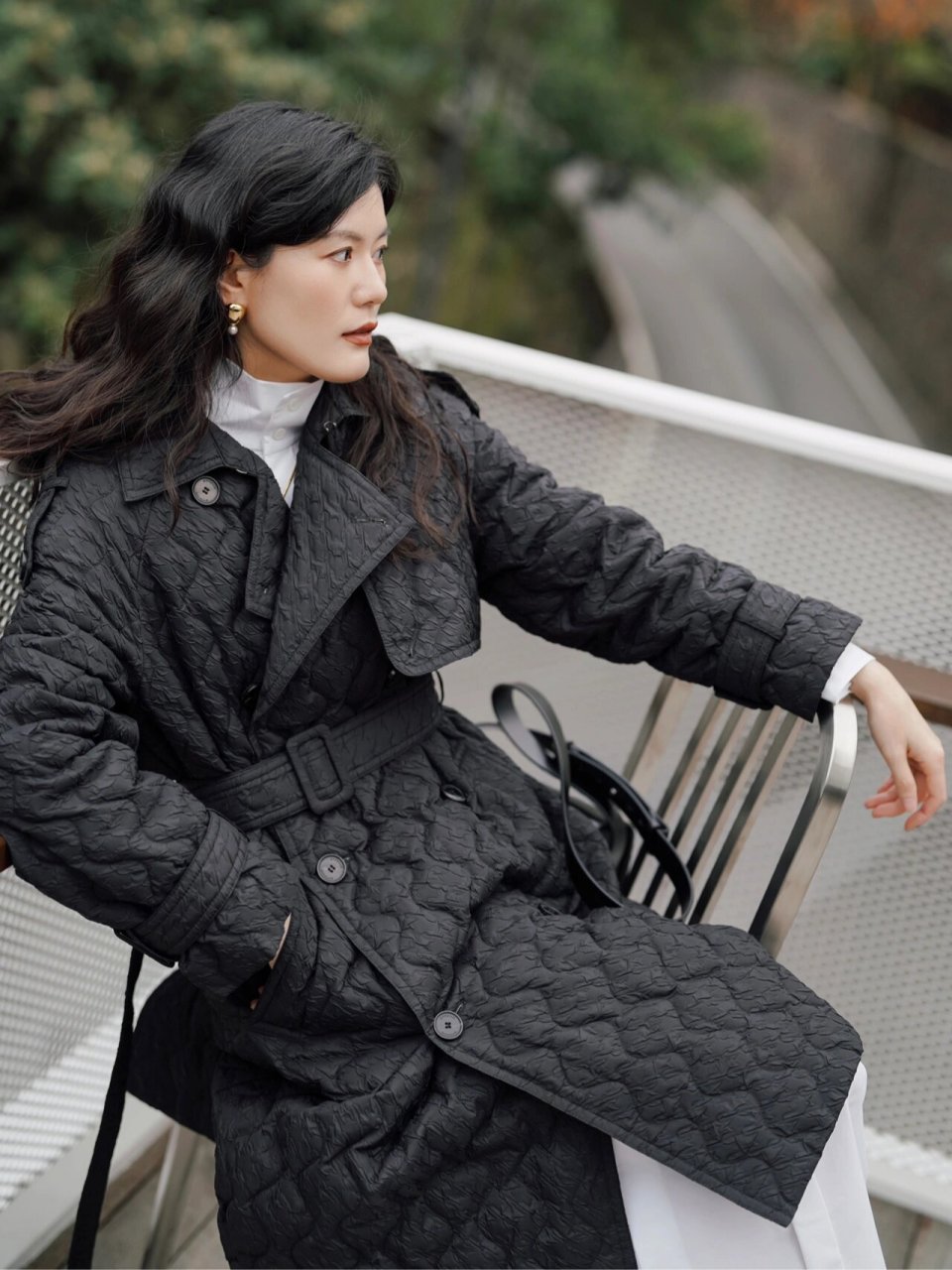 和艺术家学穿搭|周韵的冬日衣橱 去年冬天周韵在节目上用十组私服充分