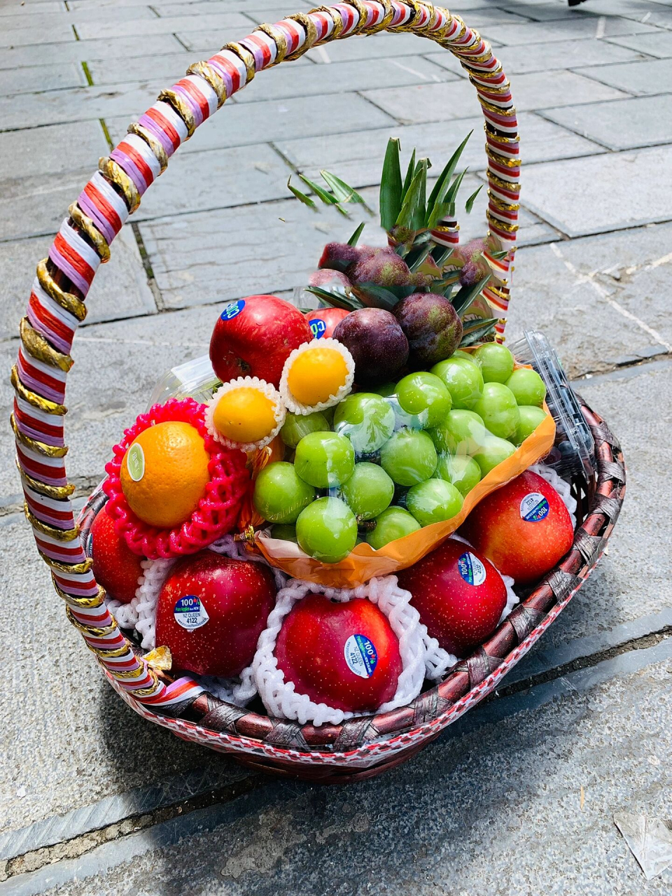 水果店的日常之装果篮    楚雄的宝子们,走亲戚,送礼,看病人装果篮叫