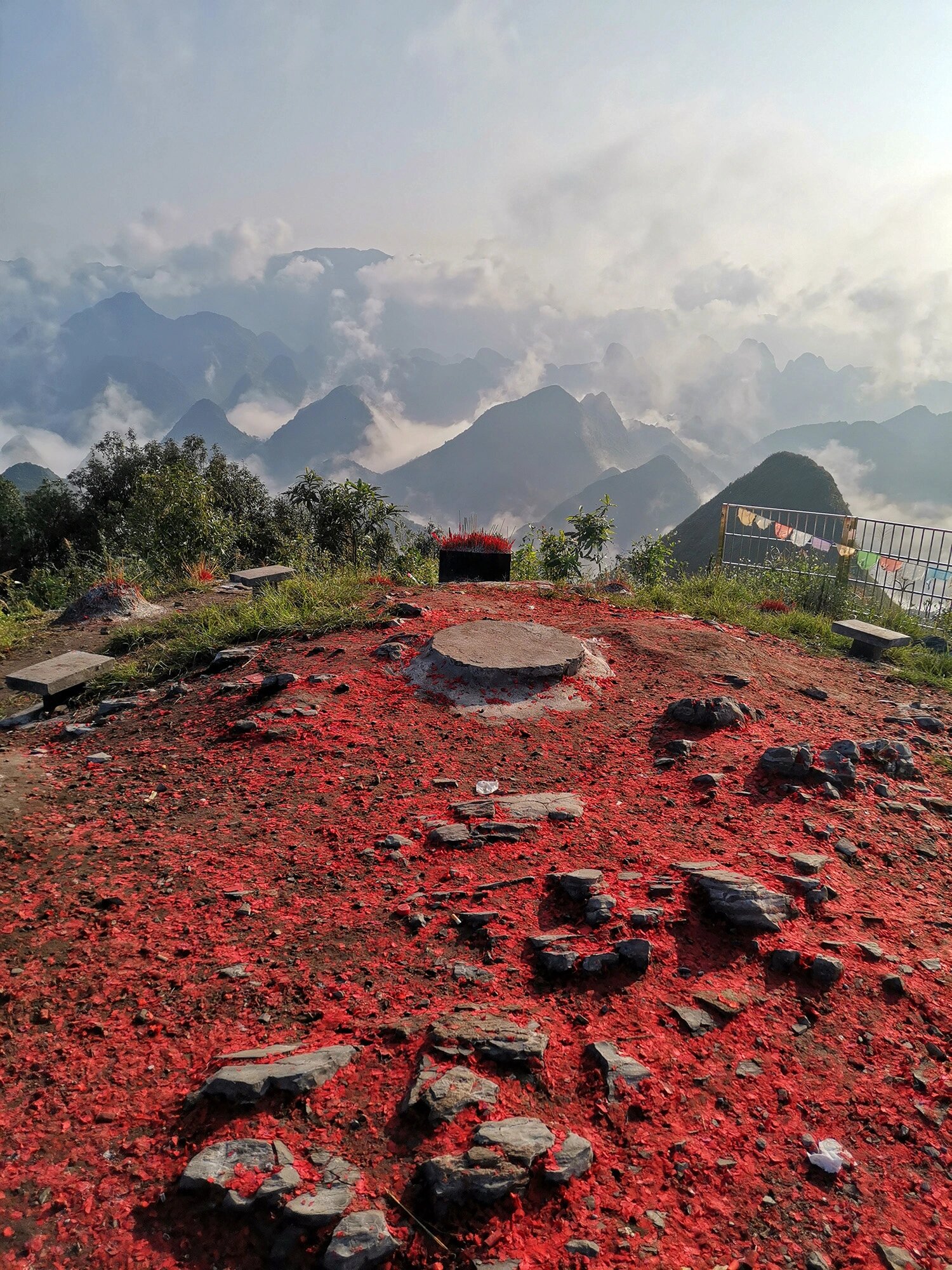清远英德云海最佳观赏点英西峰林靘雾山