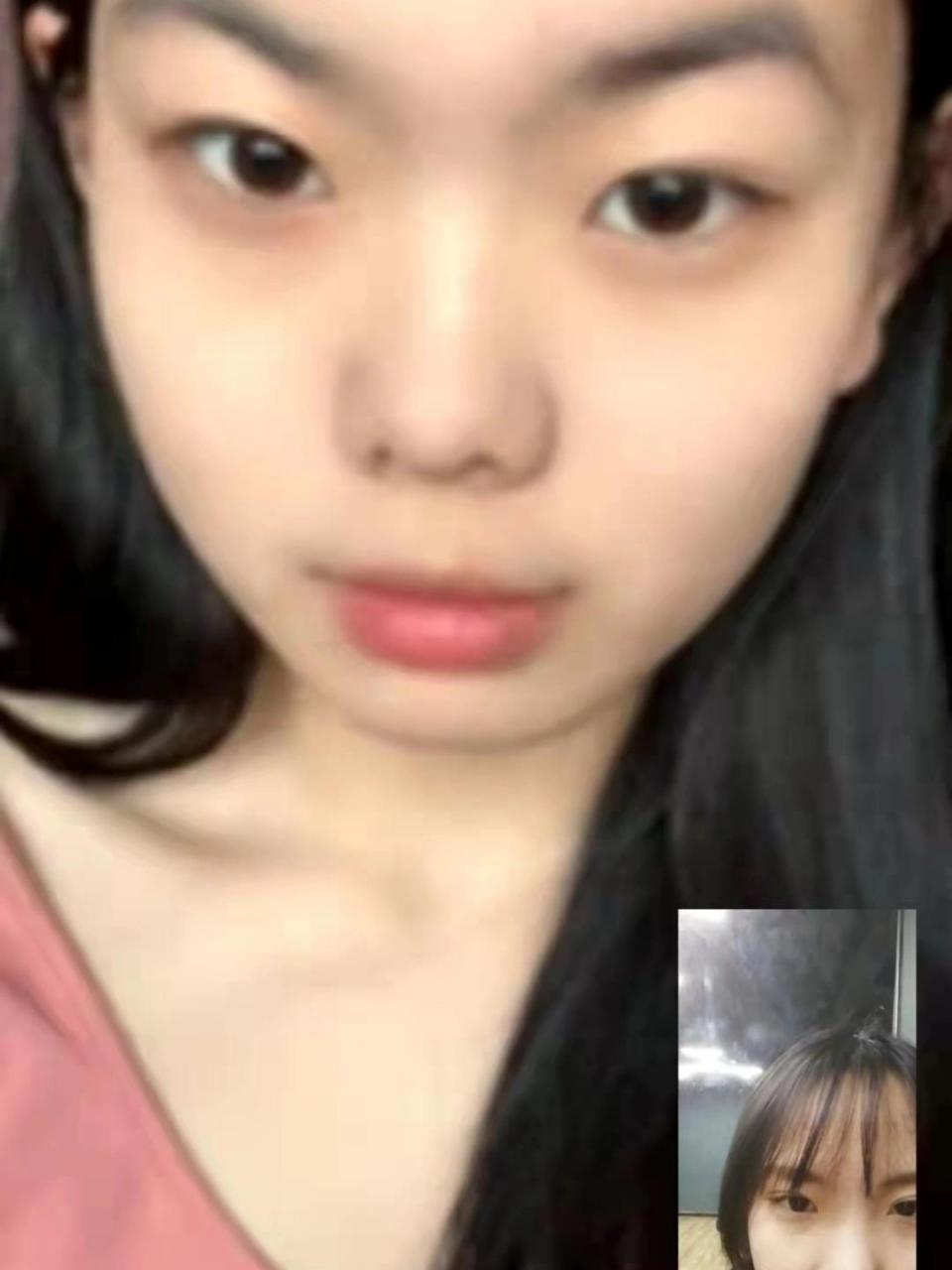 原来微信视频对方看的是镜像的!