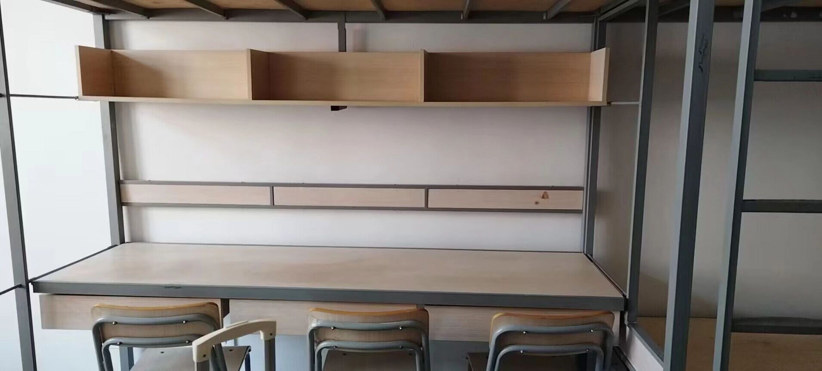 晋中学院|宿舍攻略 无空调,无独立卫浴 六人间,有的是四改六,有的八改