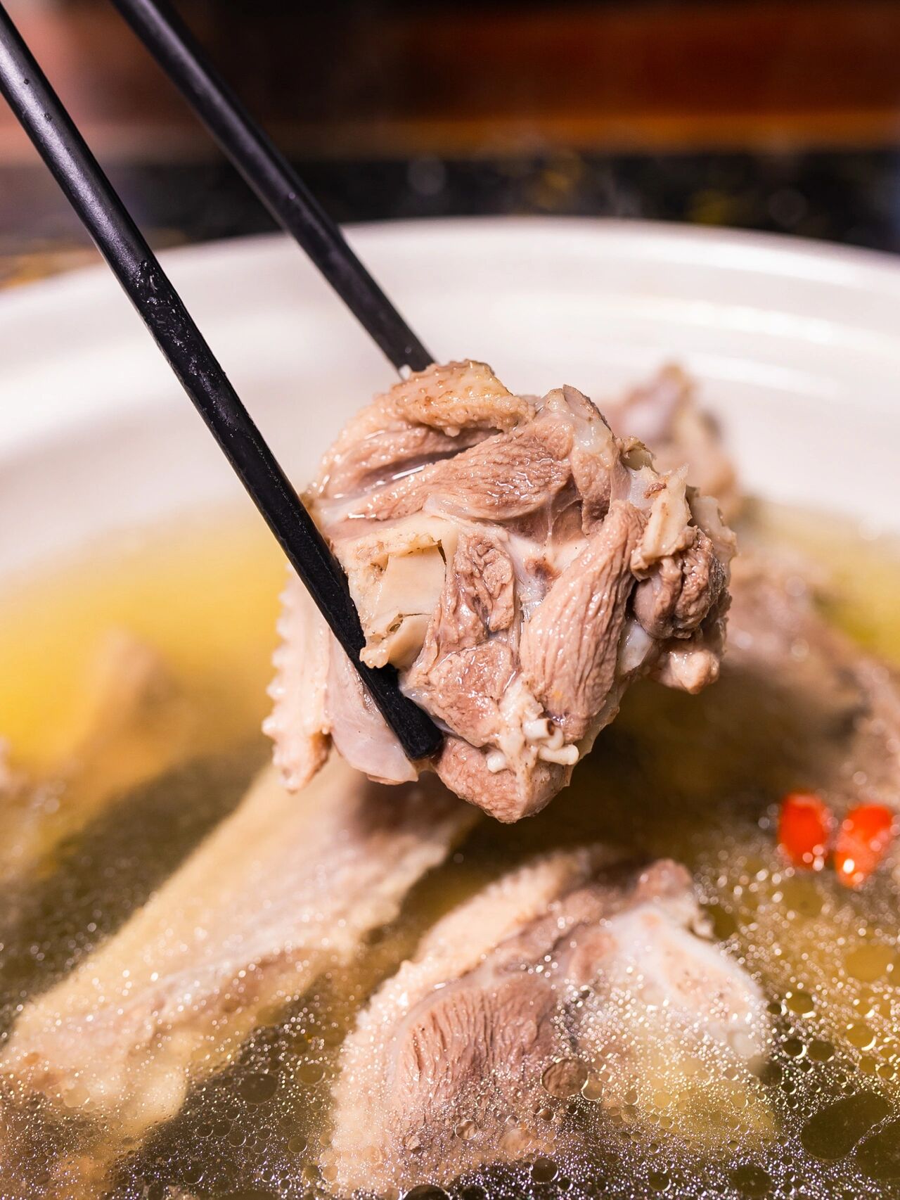 这老鹅汤真的绝了 从河南赶到安徽 赶一年 鹅靓,肉嫩,汤好喝,如果你来