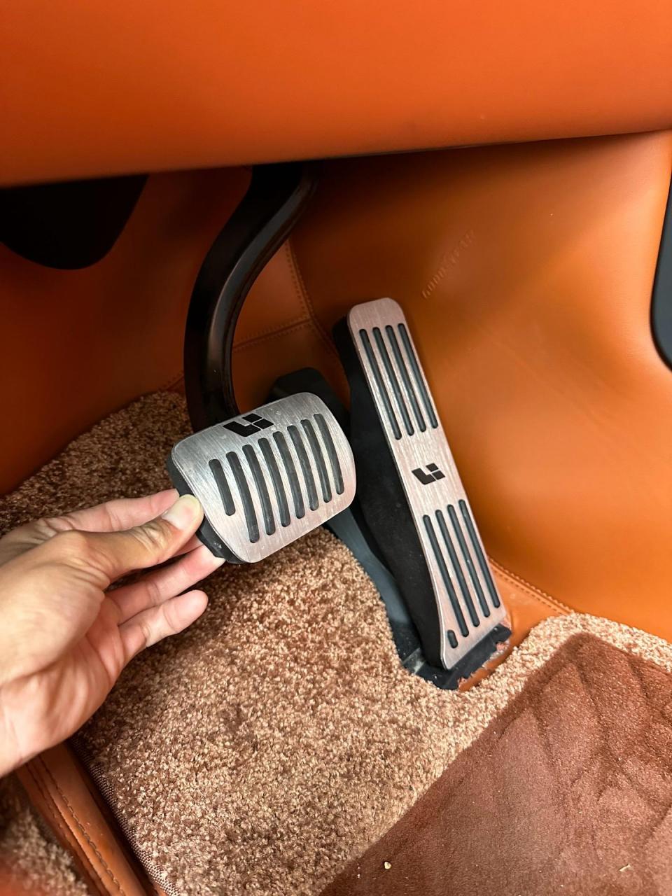 理想l系列油门刹车踏板   无损安装