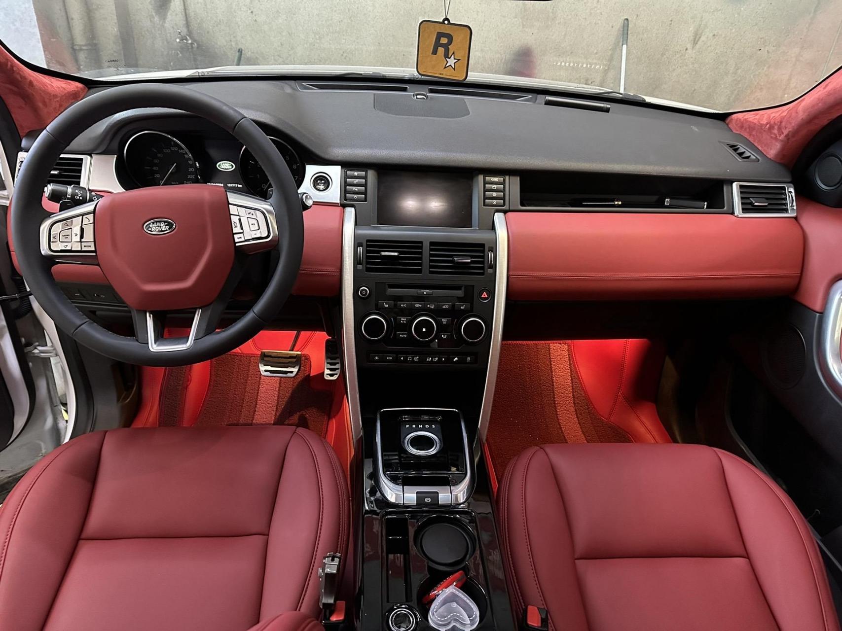 发现神行内饰改装中国红.