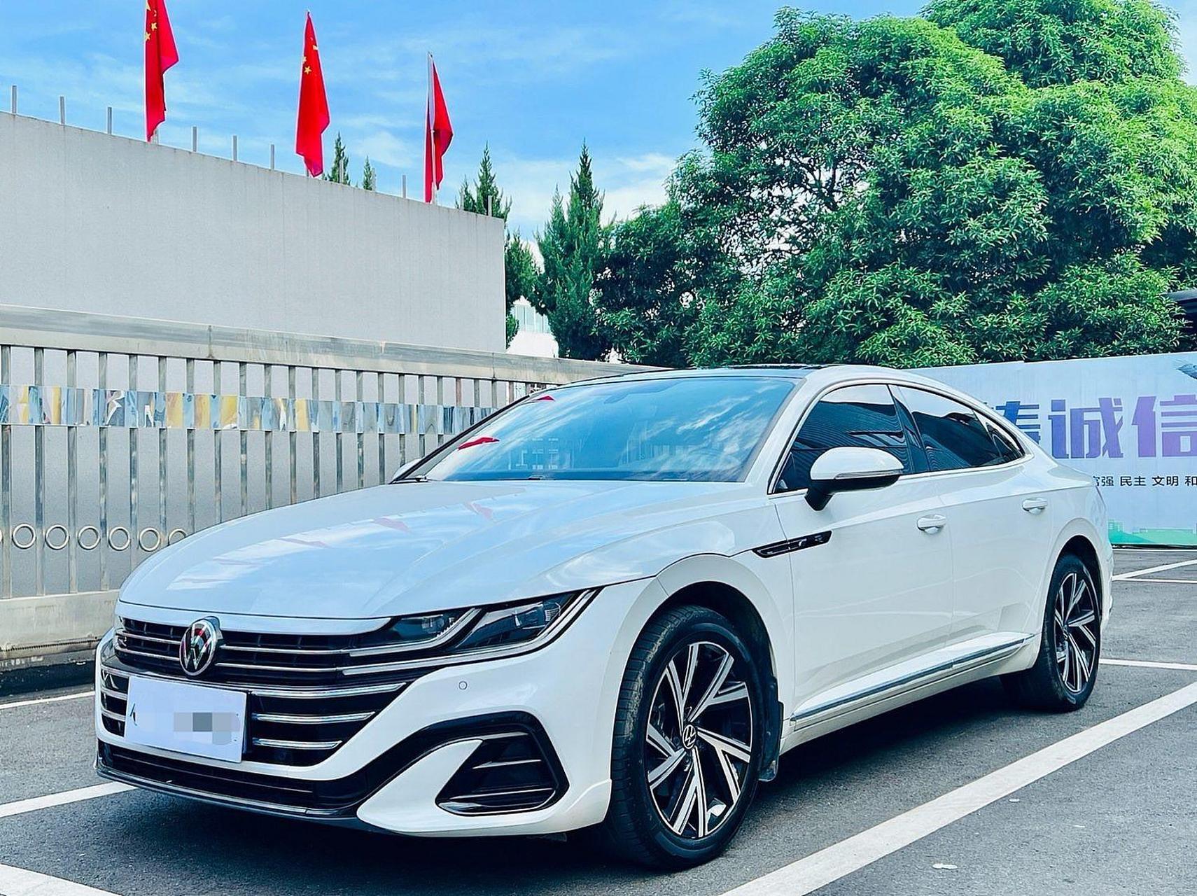 大众cc 330炫目版2021款 22年上牌3.