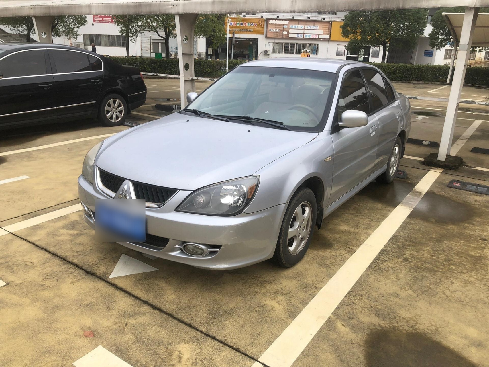 09年三菱蓝瑟,价格几千块钱,要的滴滴