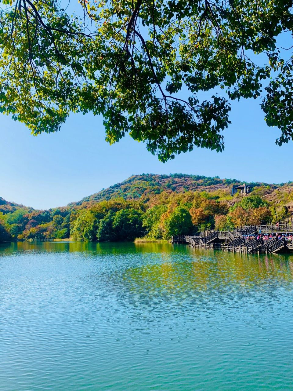 苏州白马涧生态园龙池风景区位于苏州市高新区的枫桥街道,是苏州西部
