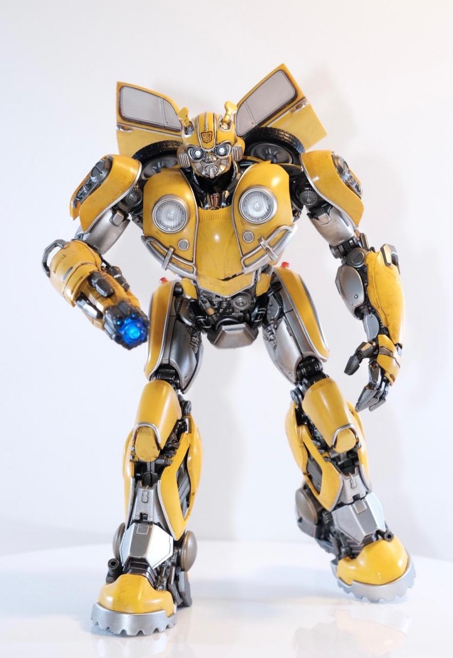 大人也要玩玩具 变形金刚 擎天柱 大黄蜂 threezero