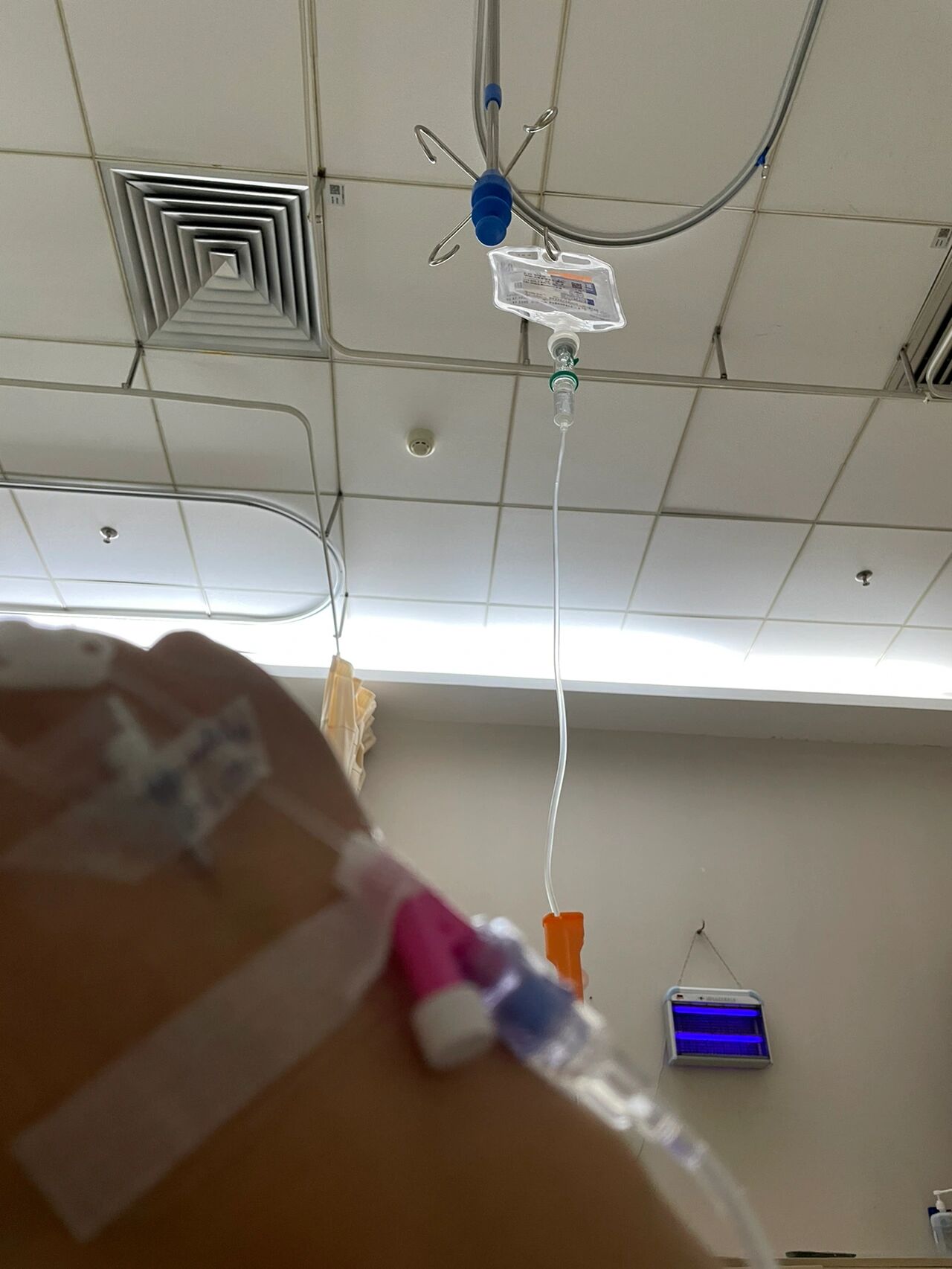 术后14天 20220517住院,抽血 留尿 做胸透 心电图 肛周b超 头孢试敏