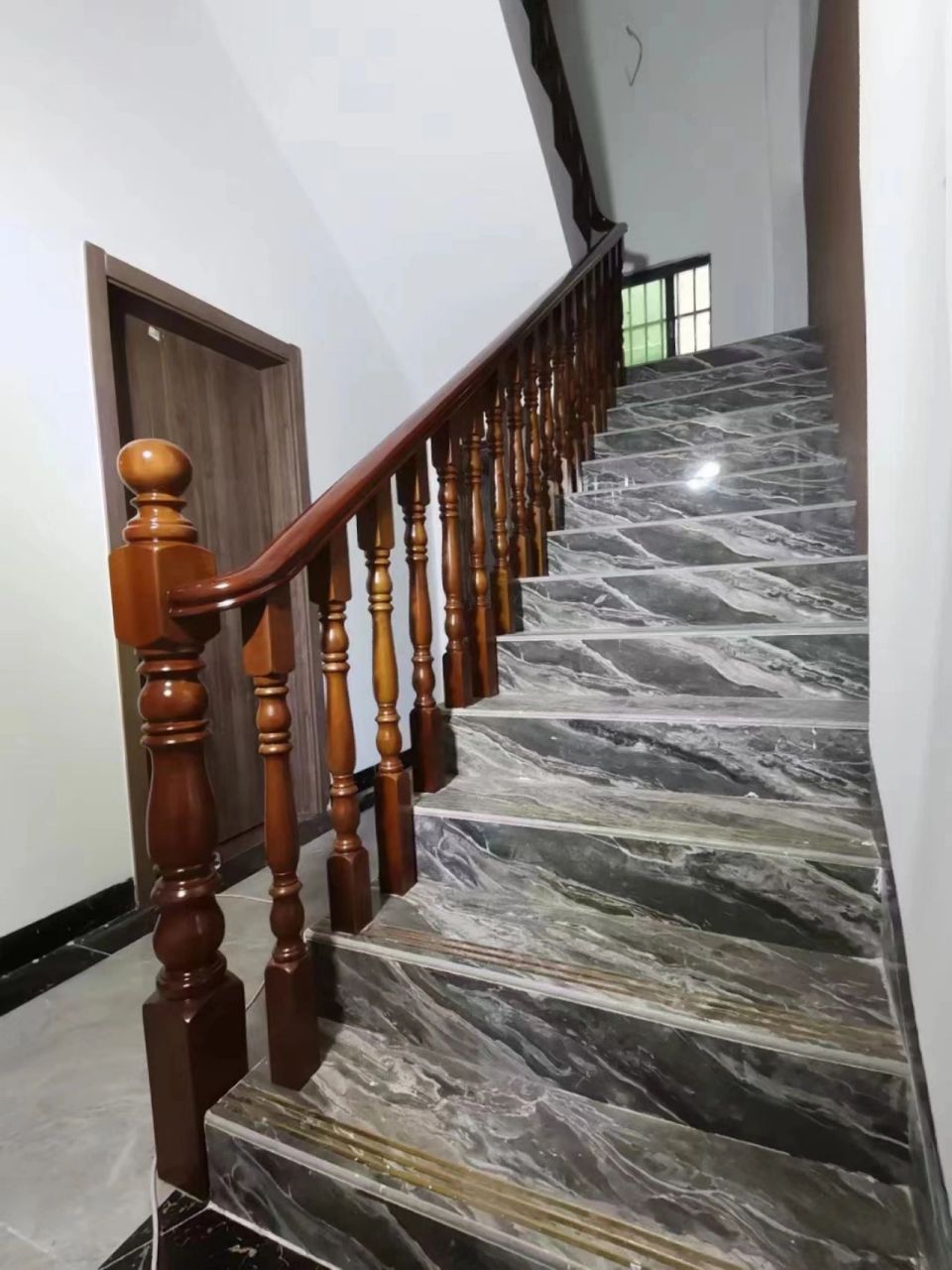 实木楼梯扶手篇 沙比利实木扶手～ 6×6小柱775×8扶手面7712×12