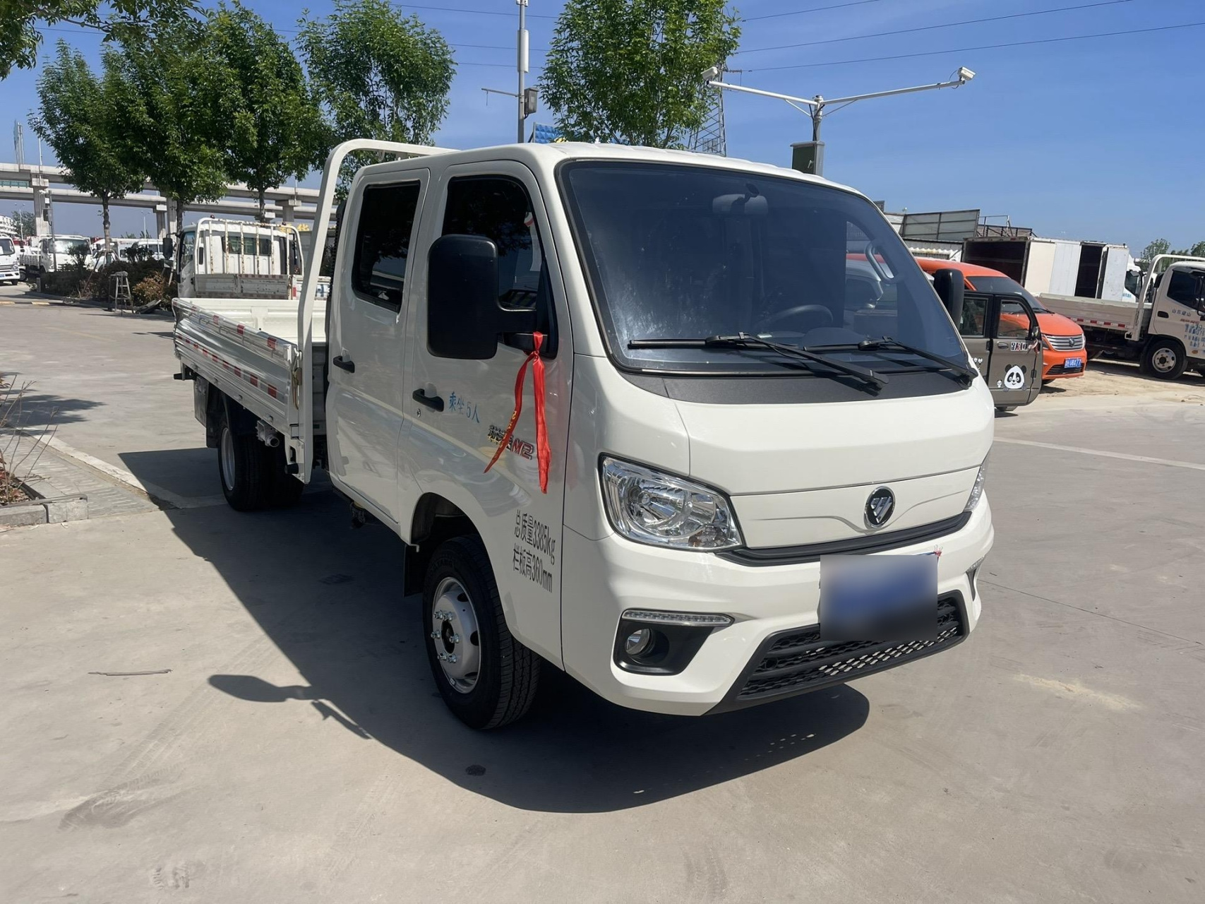 新到24年3月祥菱m2双排3.1米货车,东安2.