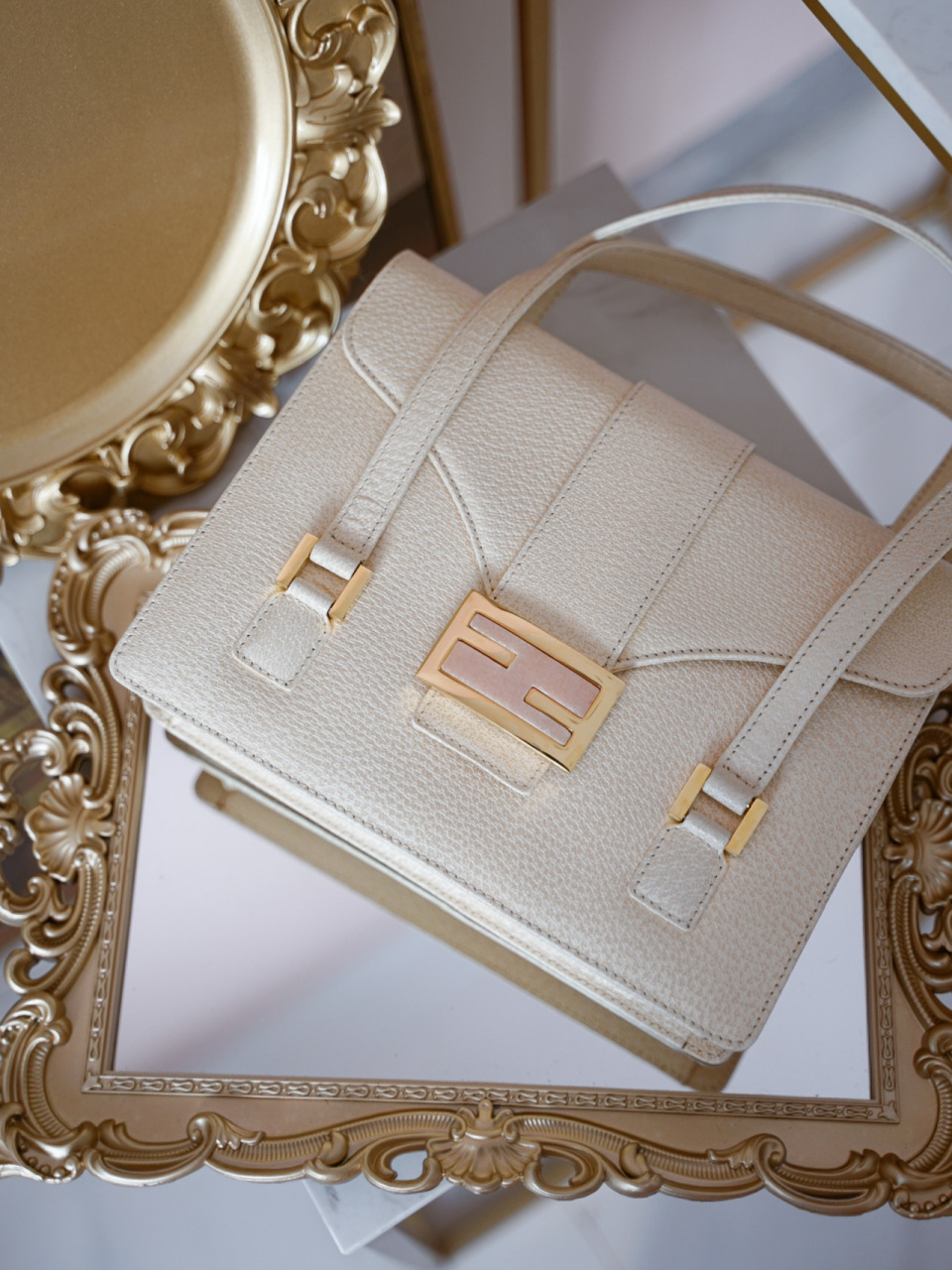 100只包包|爱惨这芬迪fendi中古手提包了96 96芬迪fendi裸粉色