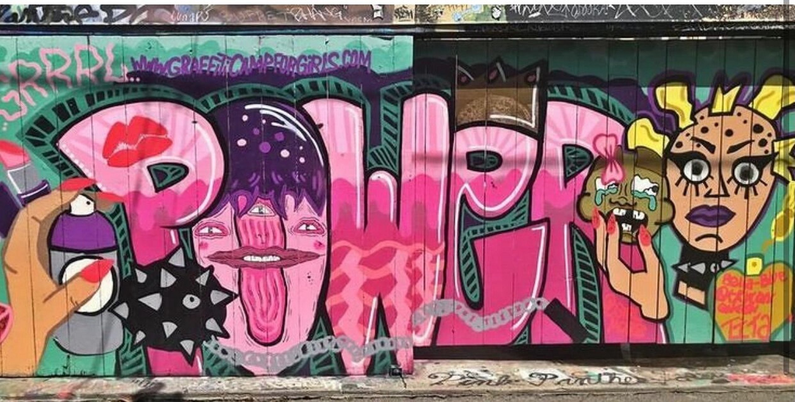 涂鸦分享/可爱炫酷创意卷闸门墙绘素材         街头的艺术