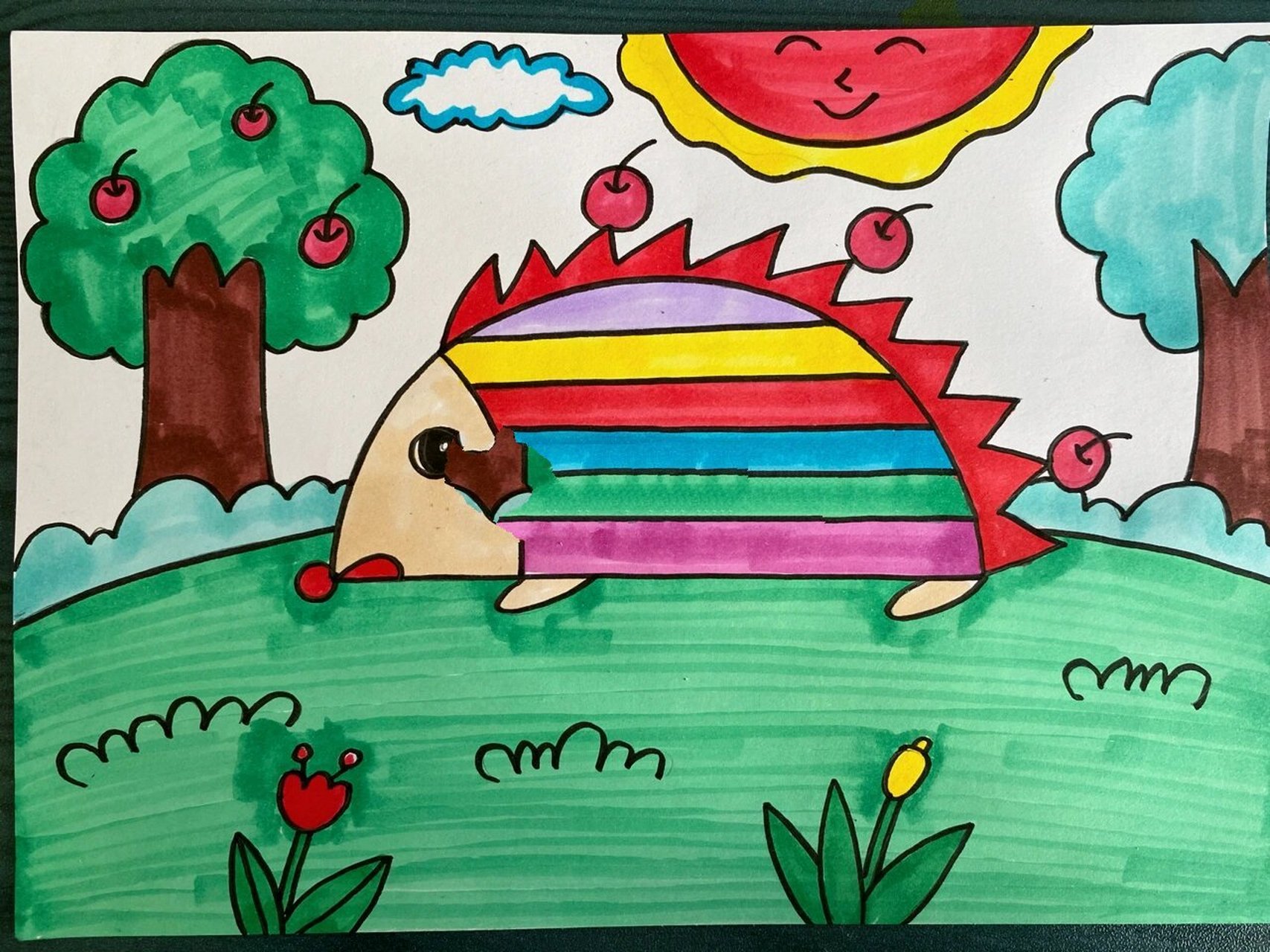 草丛中刺猬儿童画 小刺猬卡通画