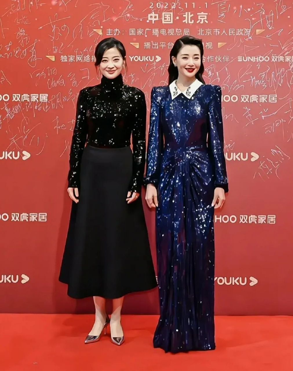 殷桃和梅婷二美的气质真像!