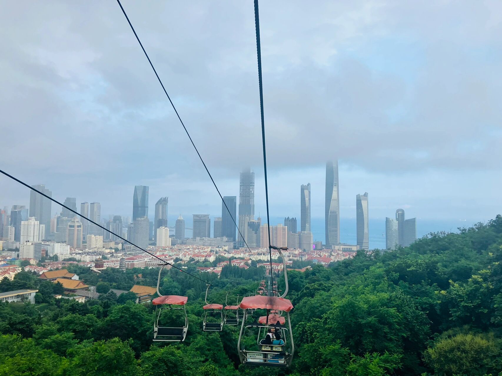 青岛太平山索道攻略 72太平山索道 93开放时间:8:30-20:30 	 路线