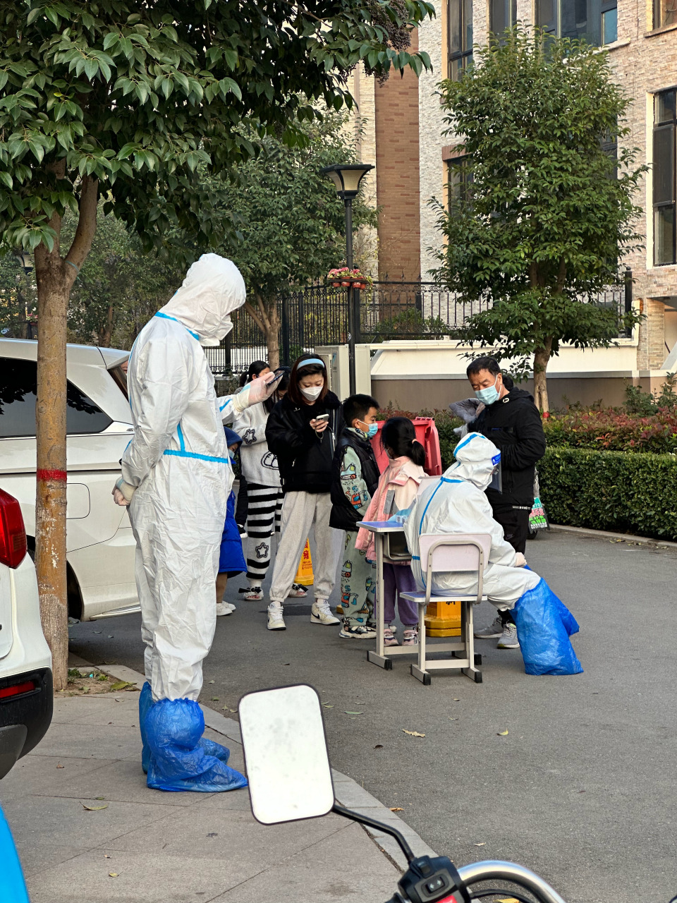 想问一下别的城市做核酸也经常网络崩溃吗?今天邯郸又又是这样!