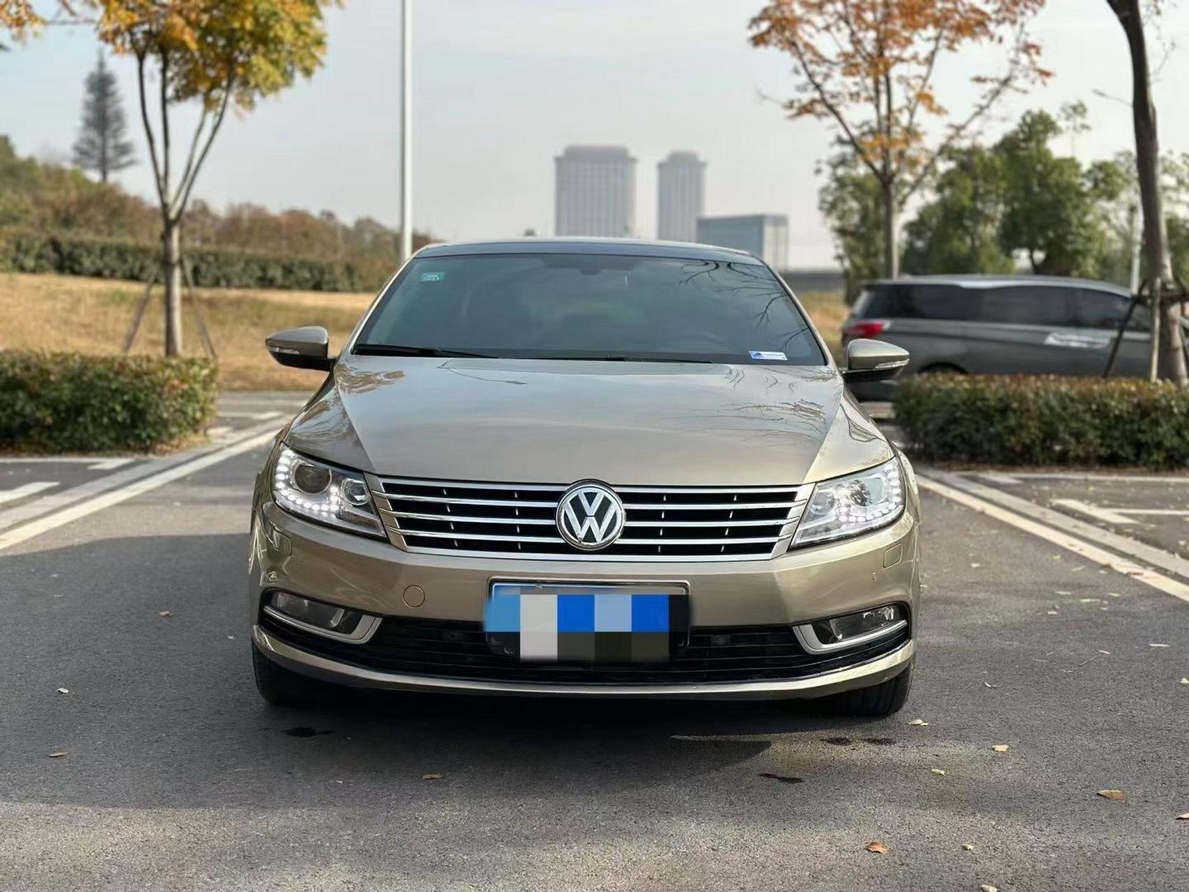 爱车出售15年上牌大众cc1.8t豪华版,香槟金色,7.