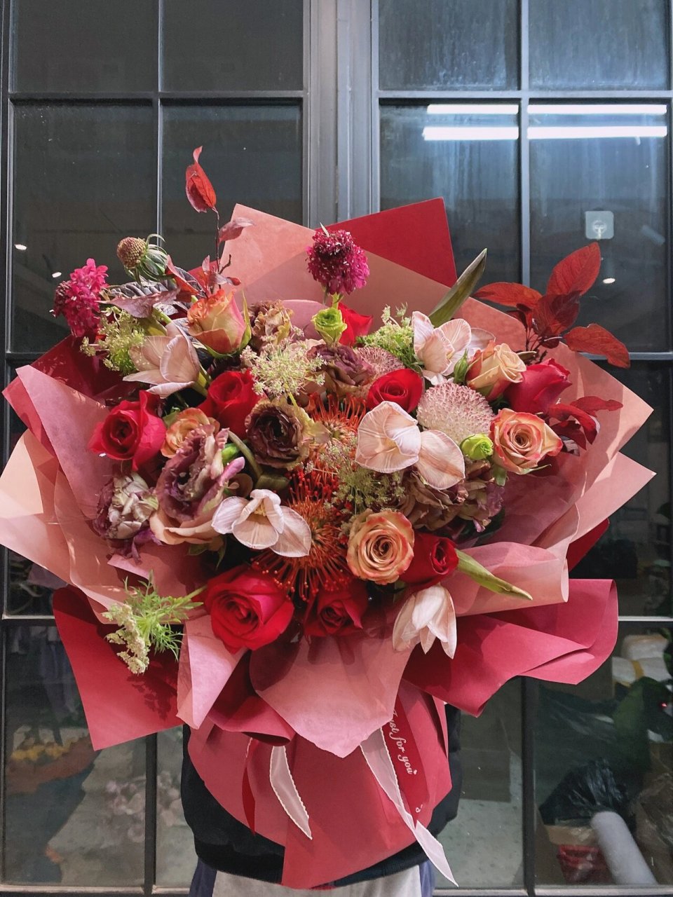 红色系鲜花配色