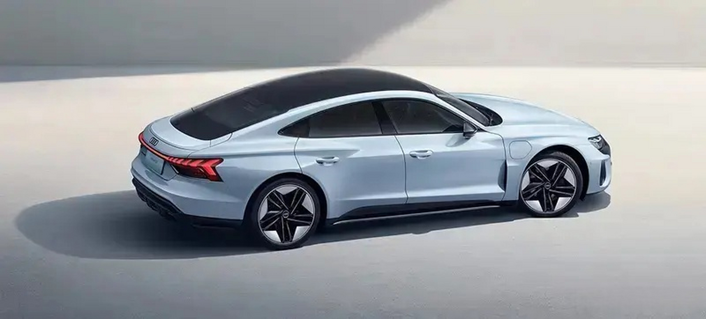 奥迪e-tron gt上市 售价99.