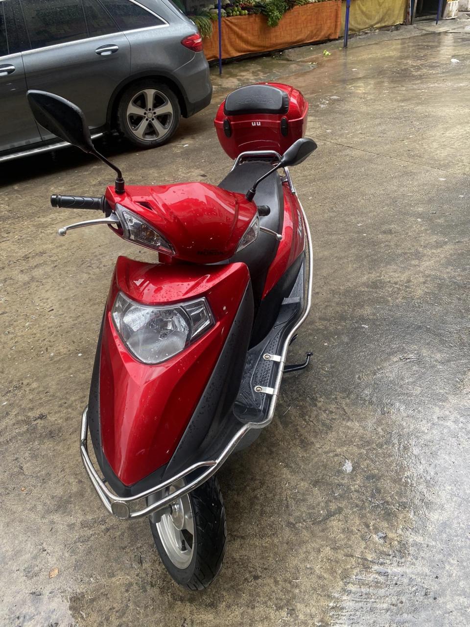 刚刚拿下,五羊本田喜鲨125cc, 省油 耐开 动力足  车况免检  有牌有证