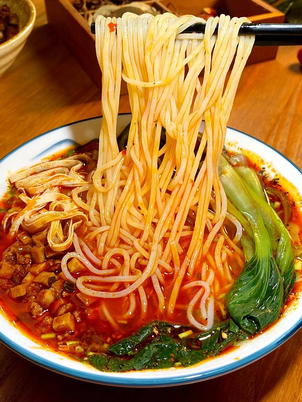 一定要做❗️家庭版自制 陕西麻辣米线 作为地道陕西关中人,从小