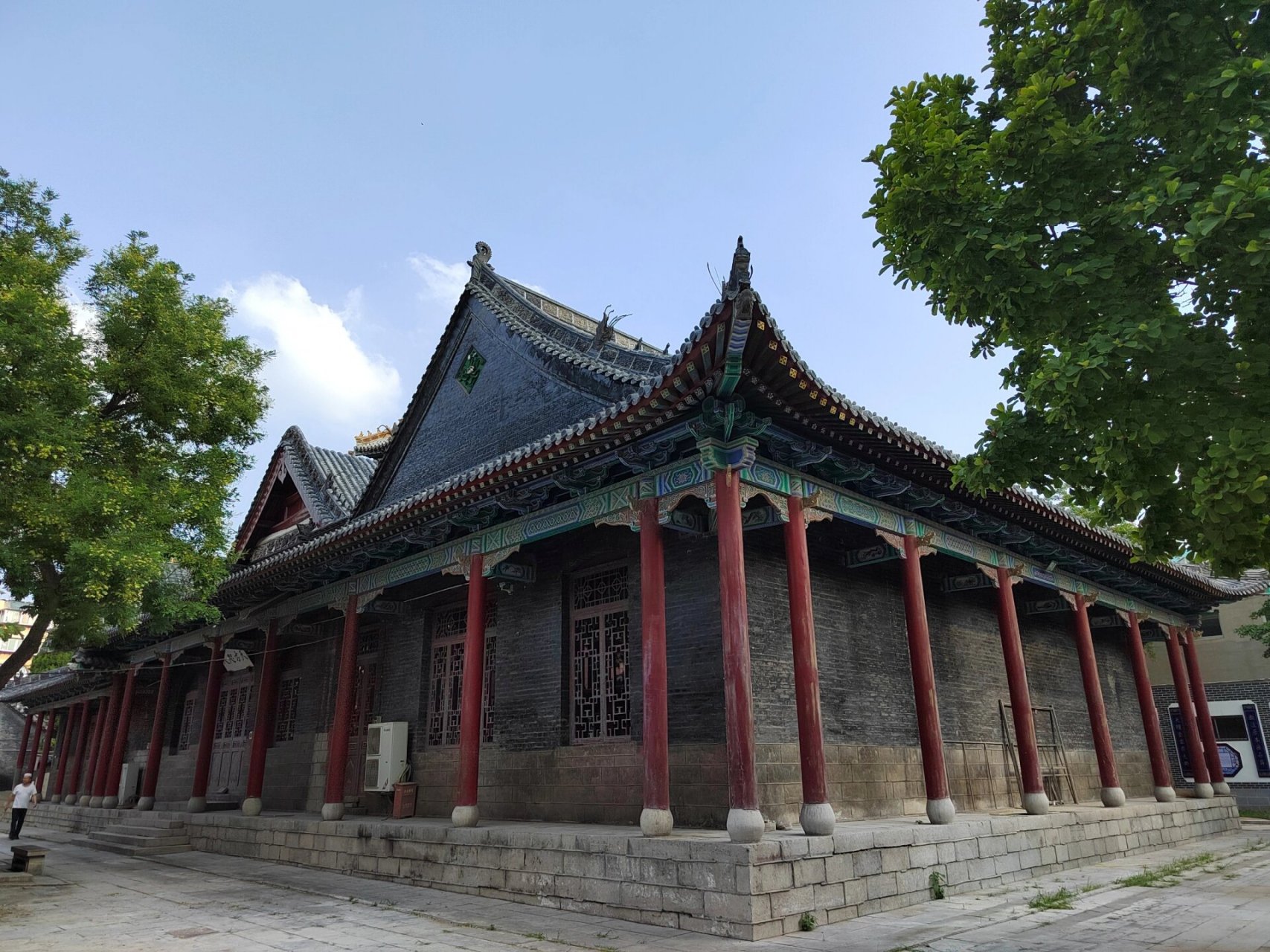 【寻迹中国】济南市61清真南大寺61礼拜大殿 位于济南市中区,典型