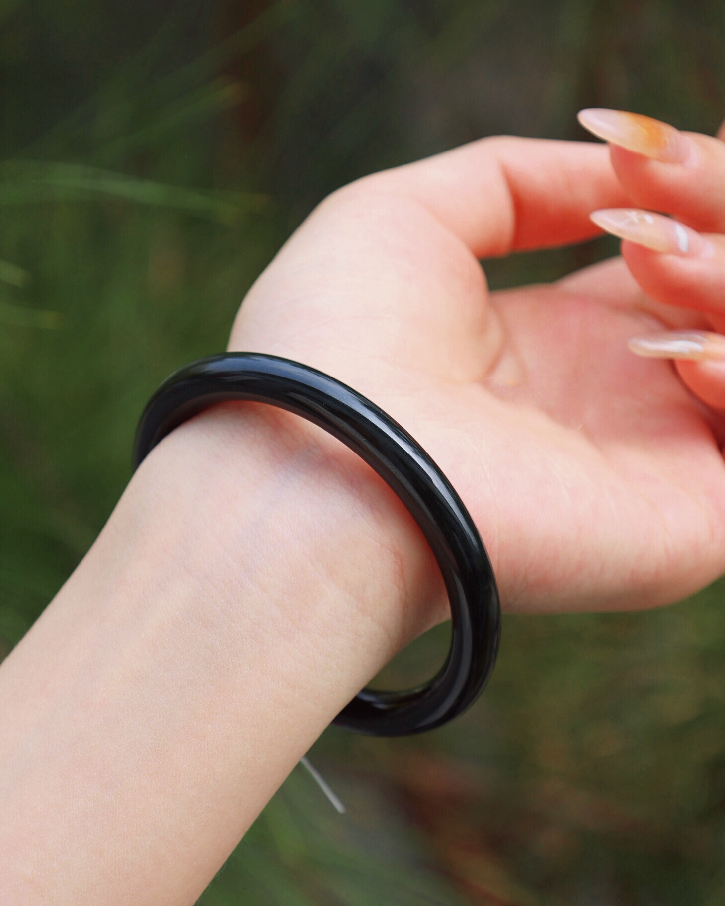 和田玉墨翠手镯99虽然黑7515但是戴上手很惊艳 清冷氛围感轻松