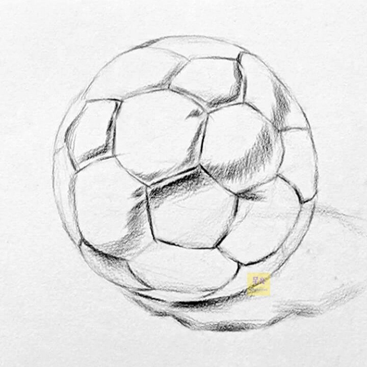 素描足球绘画详细教程 素描静物足球绘画