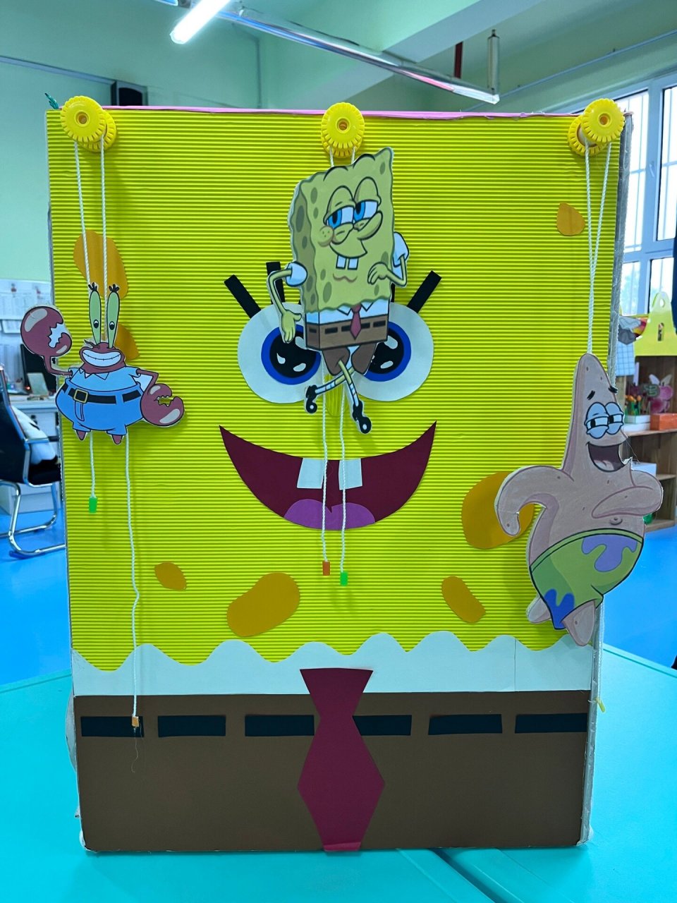 自制教玩具—抓娃娃机 纯手工,重工打造,耗时三天,大朋友小朋友都爱玩