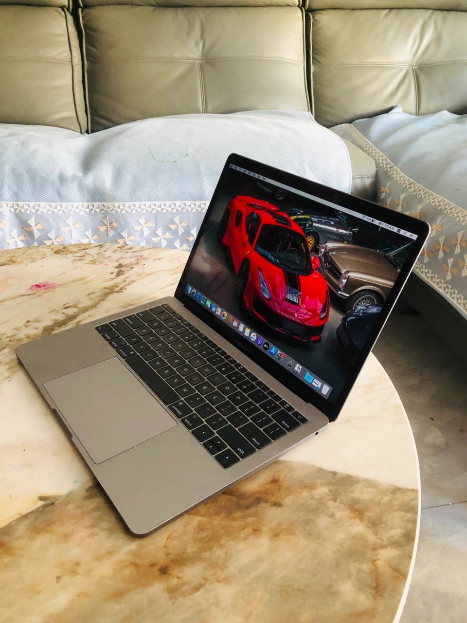 深空灰 带ba i5 苹果2017款xt2 macbook pro 深空灰 带bar 13寸笔记本