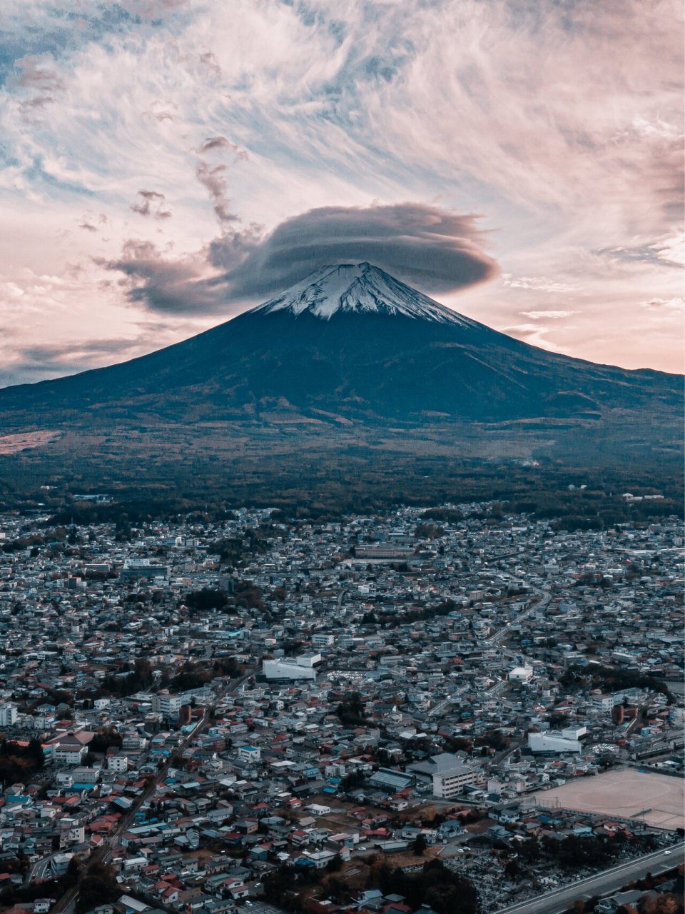 绝景日本 | 山梨县 | 富士山斗笠云91 百闻不如一见 你曾经见过富士