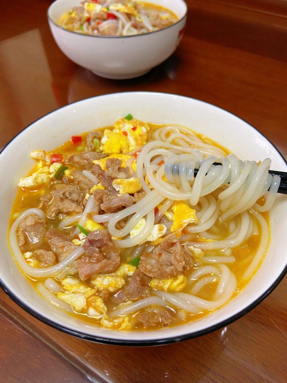 鸡蛋瘦肉粉 家常又好吃的汤粉 今天嗦粉啦!