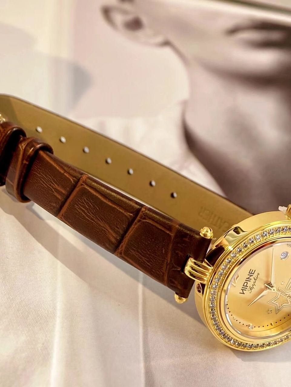 hipine西普尼足金腕表60 15开启纯金时代雕琢精致时光  经典复古