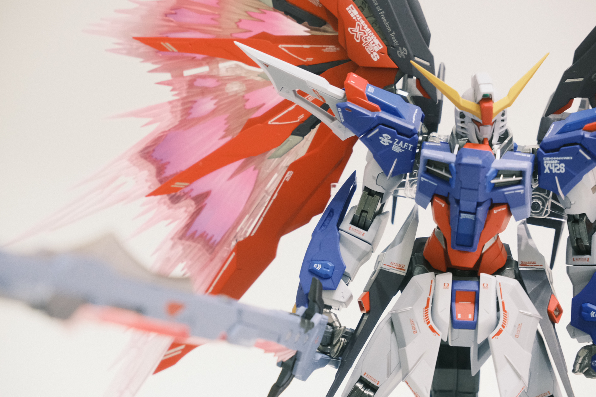 强袭自由vs命运 拍照第二弹这次有了背景效果好很多