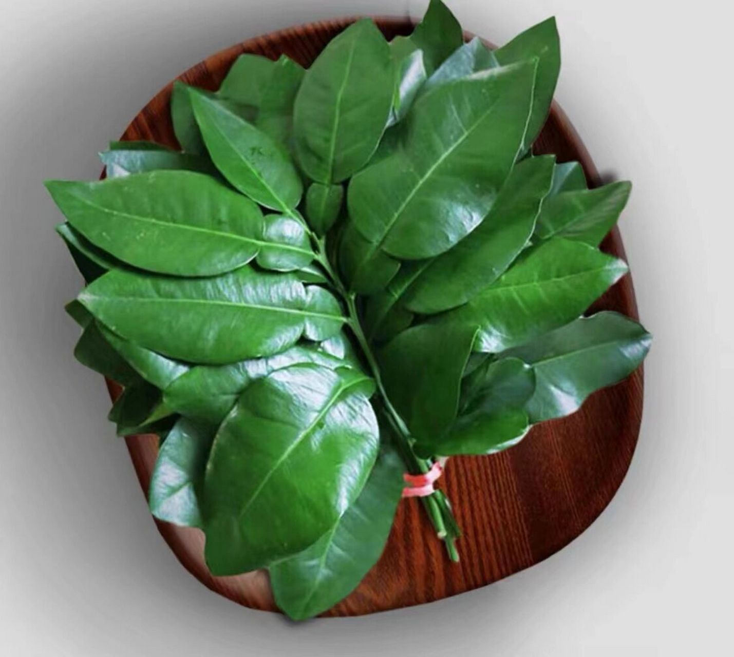 马上中元节了,柚子叶去晦气 可以用柚子叶煮水洗澡