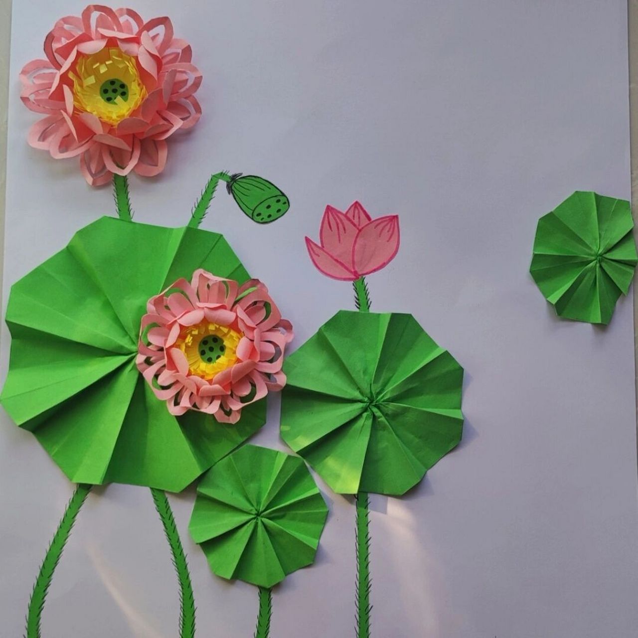 廉洁手工作品 《廉洁手工作品》出淤泥而不染,濯清涟而不妖.