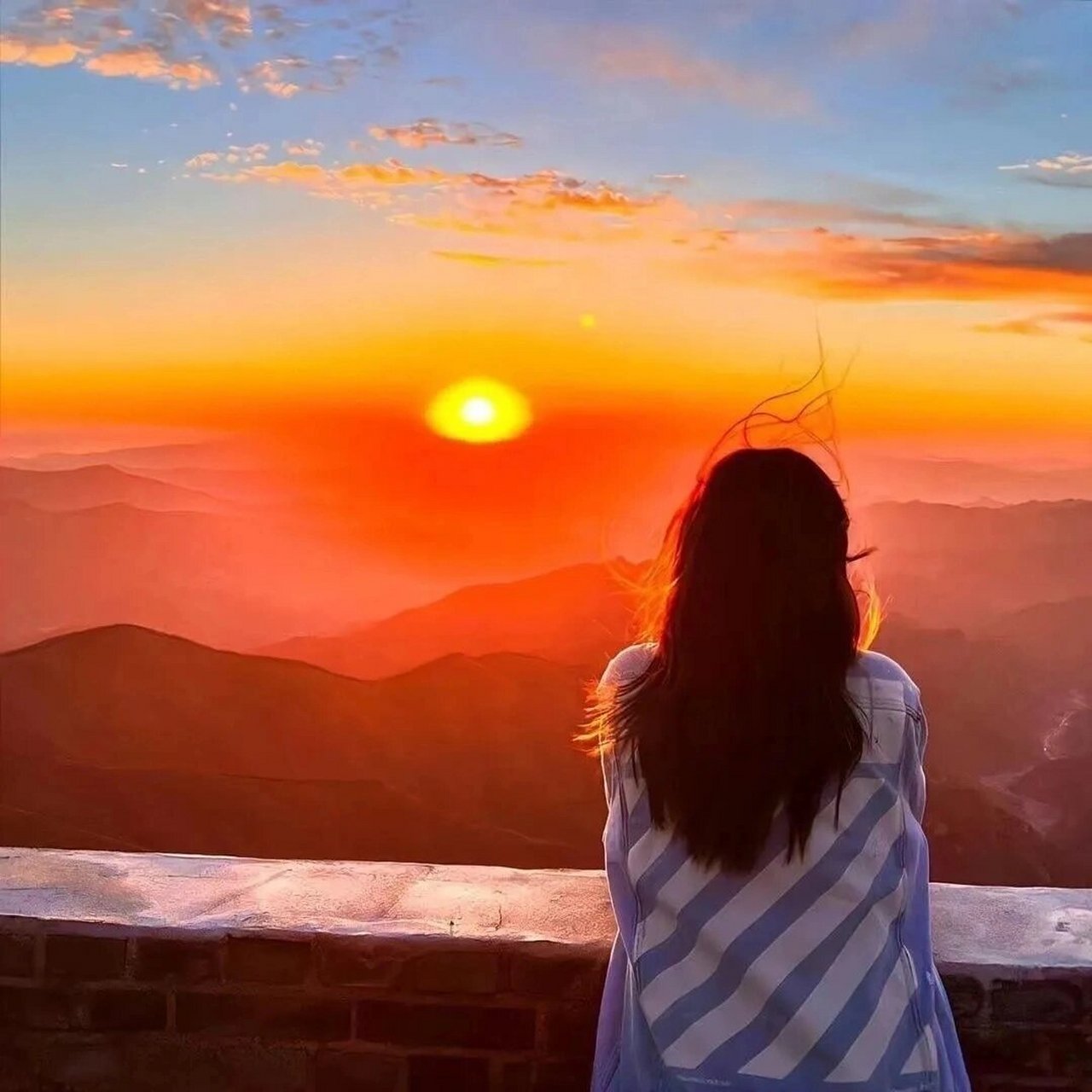 朝阳风景头像图片