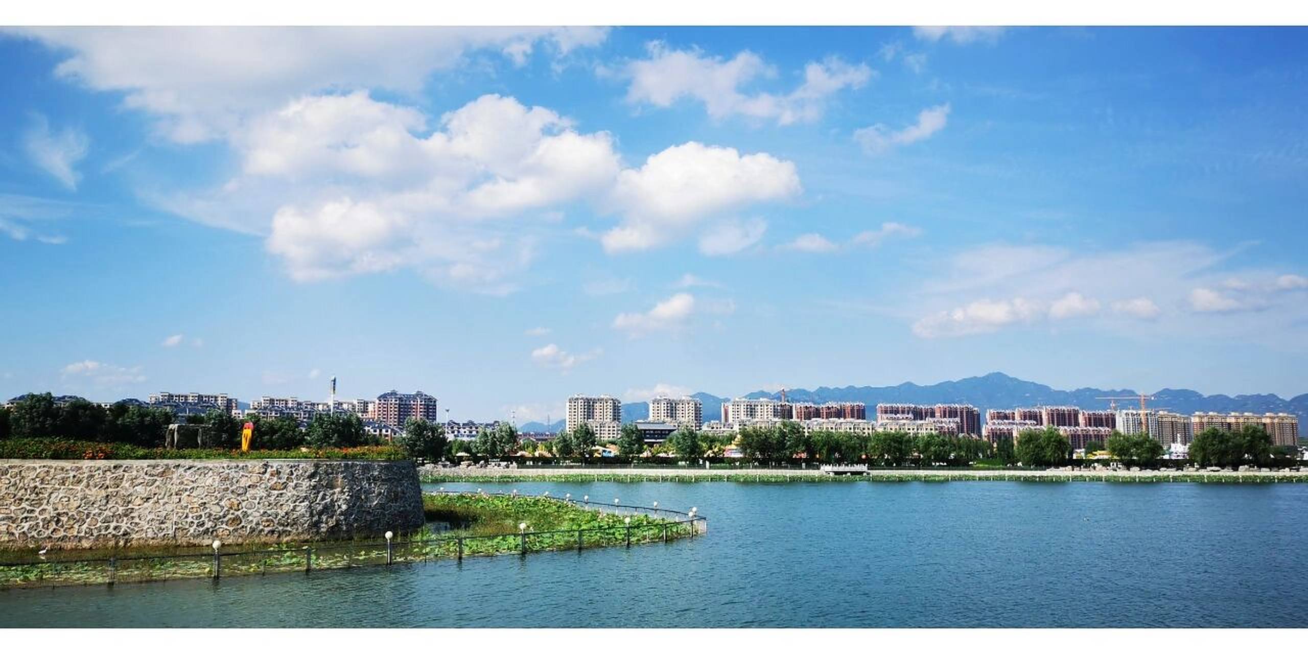 美丽的涞源县涞源湖