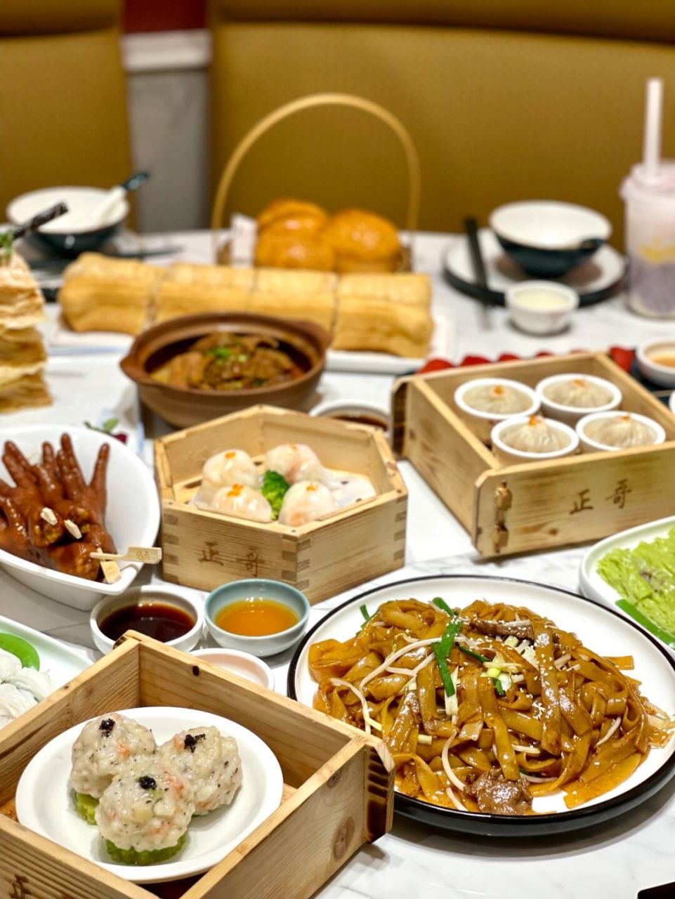 没想到自己去了之后  哎呦 还是不错的91 - 93店名:正哥点心专家