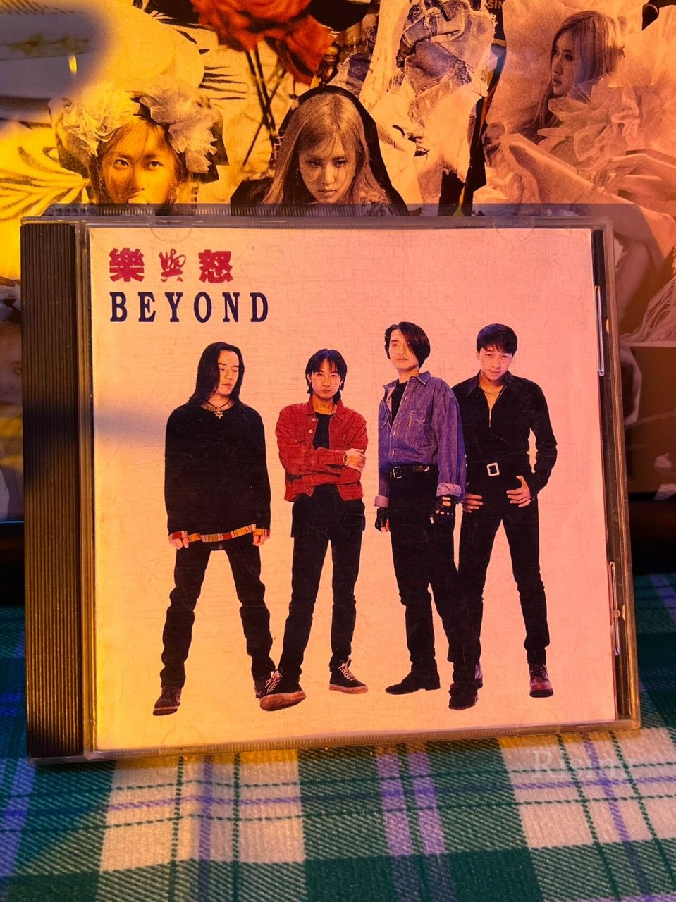 beyond1993《樂與怒》專輯 終於收到香港首版93年cd啦 060606