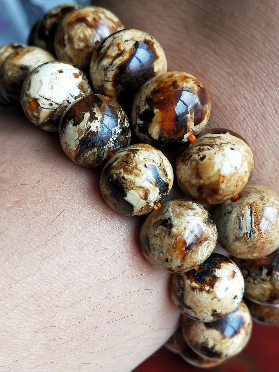 硬实力的 高货 抚顺琥珀 真的好