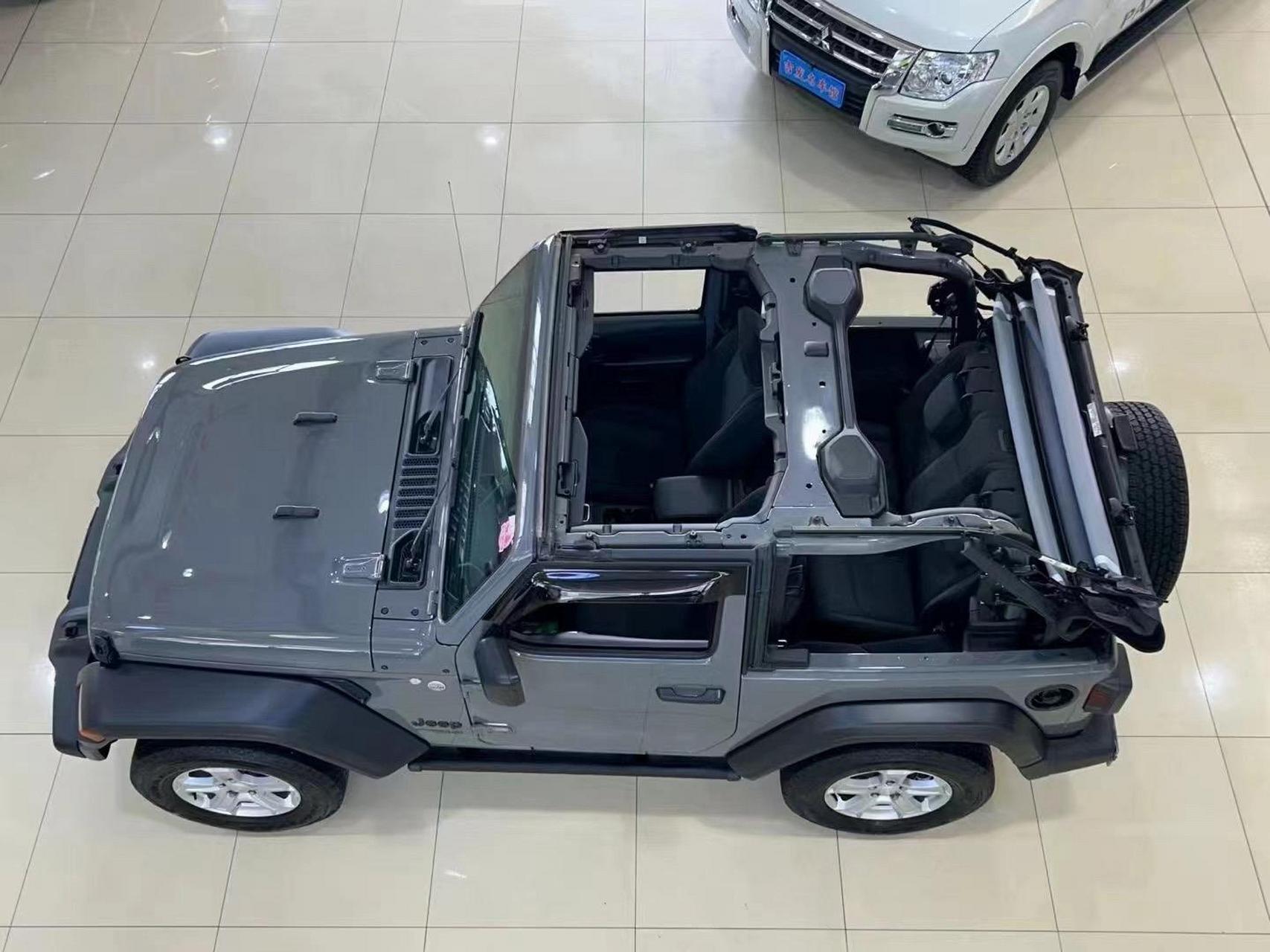 【车辆型号】jeep 牧马人 2.