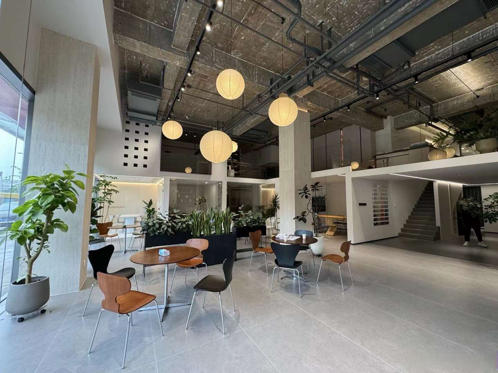 怦然心动焕新家#   宁波两家分公司设计部最近的乔迁之喜 裸顶工业风