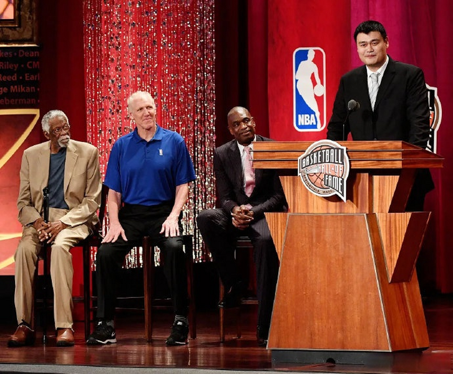 比尔沃顿曾是姚明名人堂引荐人#  nba名宿,名人堂成员比尔-沃顿去世