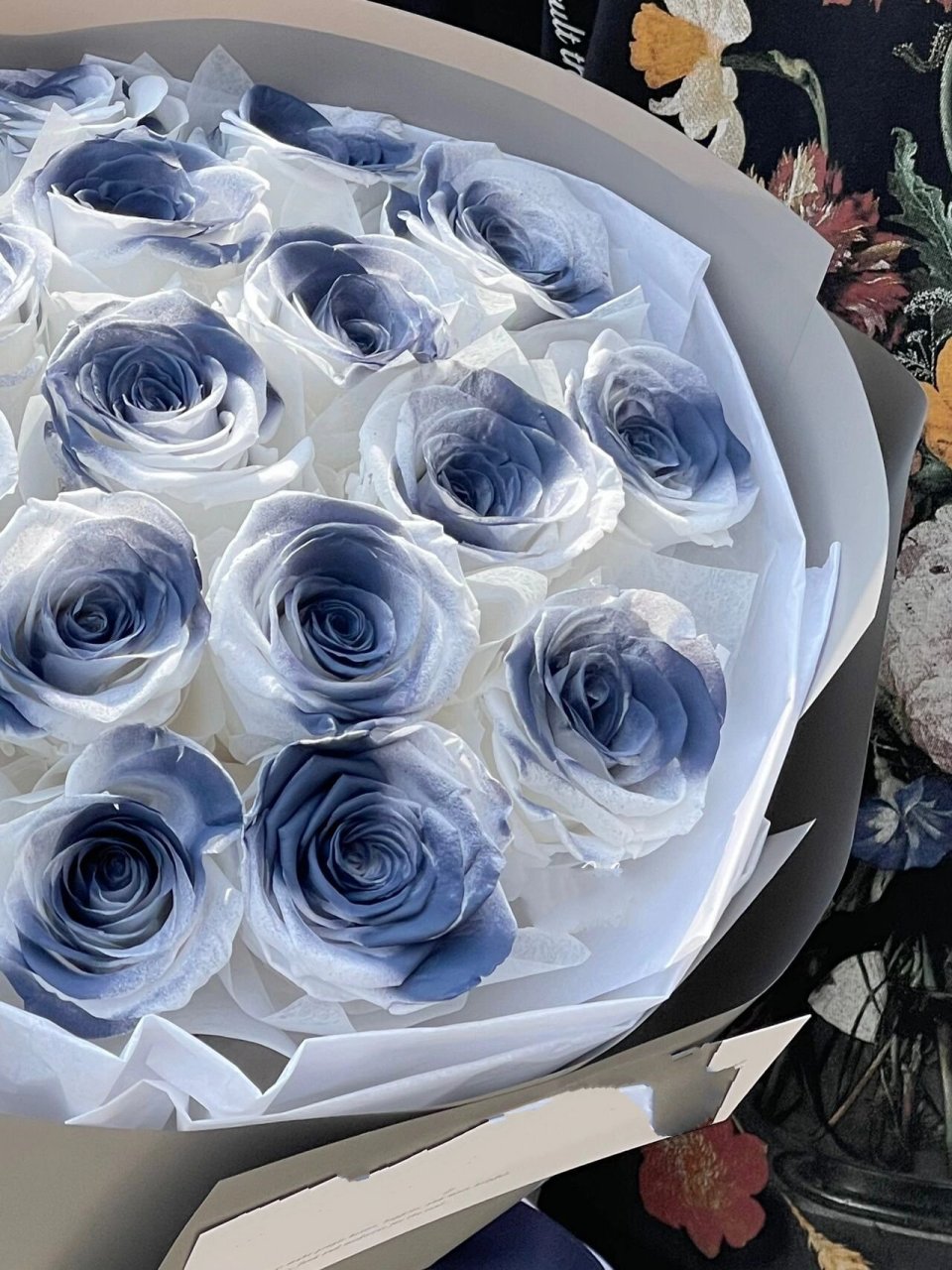 永生花|19支马耳他蓝玫瑰花束 全国邮寄 "享受那刻没有预料的相遇"